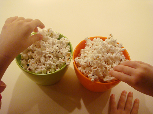 Organic popcorn in bowl